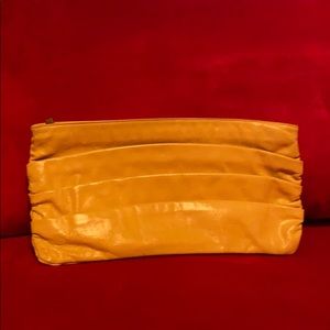 HOBO PALE YELLOW/CREAM LEATHER CLUTCH